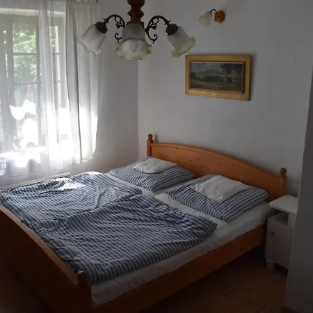 Ubytovani A Soukrome Wellness 게스트하우스 Zumberk